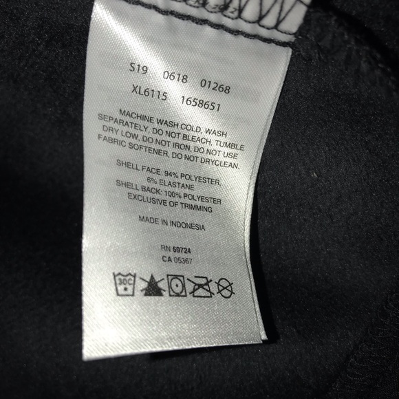 Columbia jacket in black.  NWT - Picture 5 of 5